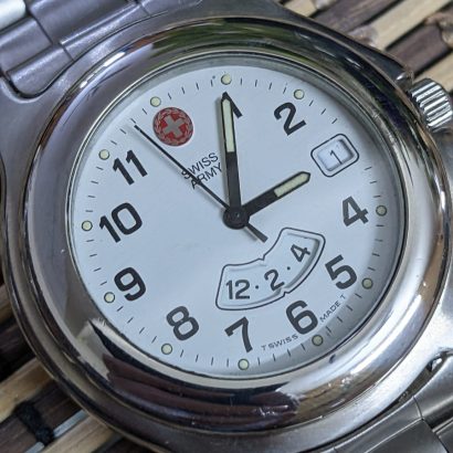 Vintage Victorinox Swiss Army Men Officers Dual Time Date Quartz Analog Watch 1990-99