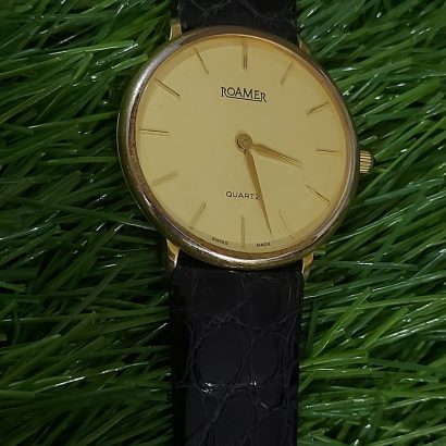 Vintage Roamer Quartz 147-2000-24 Wrist watch for mens watch