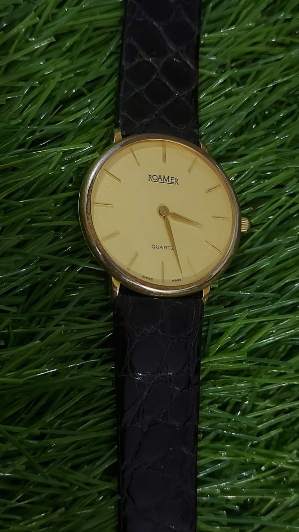 Vintage Roamer Quartz 147-2000-24 Wrist watch for mens watch