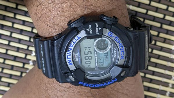 Casio G-Shock Titanium Alarm Chronograph Japanese Quartz Wristwatch for Men's