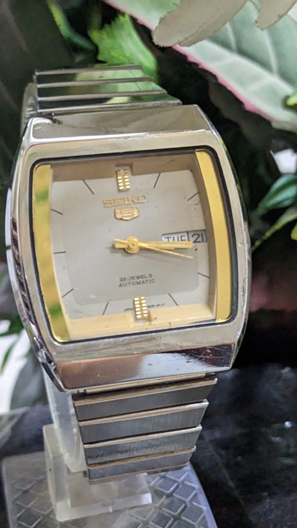 Vintage Seiko 5 caliber 6309 21-jewels Japan made watch for Men's