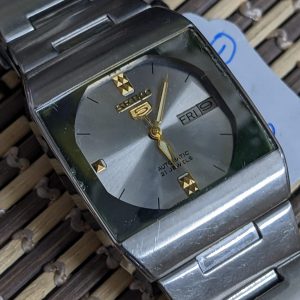 Vintage Seiko 5 Automatic 21 Jewels 4227-00B0 unisex watch