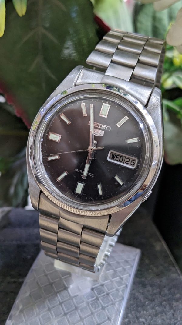 Vintage Seiko 5 Automatic 21 Jewels 7009 Men's watch