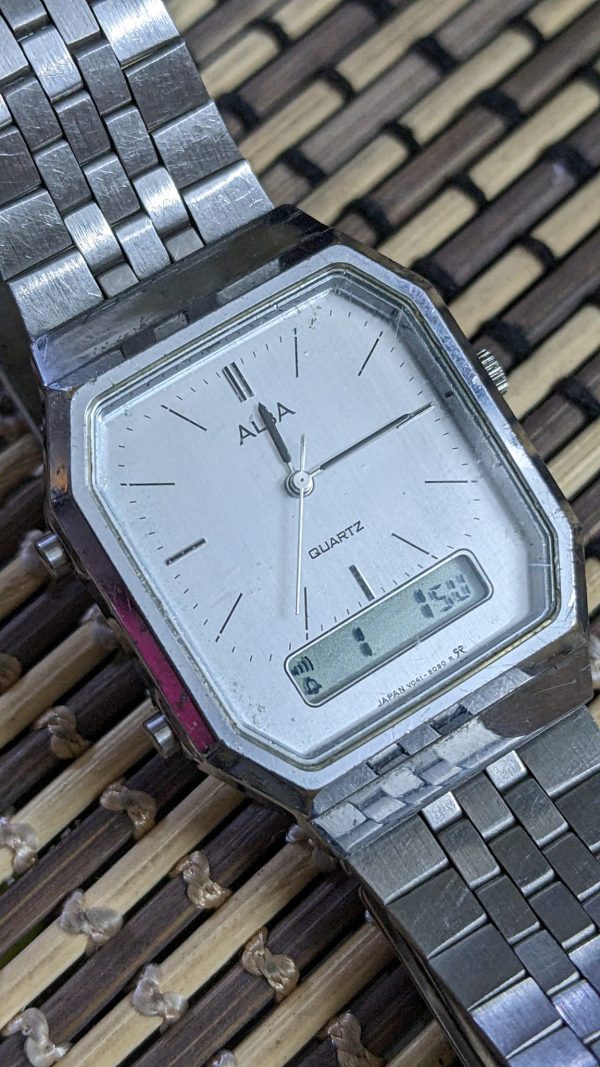 Vintage ALBA (Seiko ) Japan made Quartz movement Dual time Men's watch
