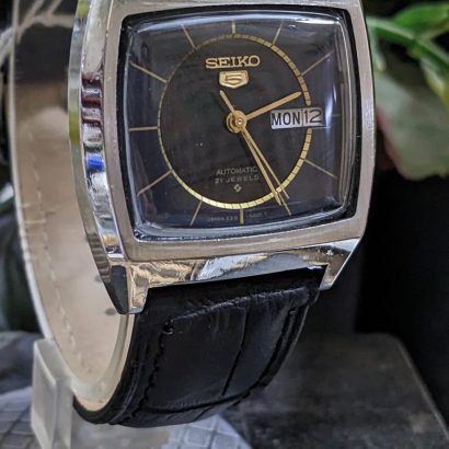 Vintage Seiko 5 Automatic 6319 caliber 21 jewel watch for Men's 3 piece