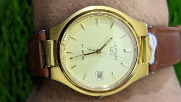 Certina DS Watch 7060 Vintage Swiss made Sapphire,100 meters, working good !!!