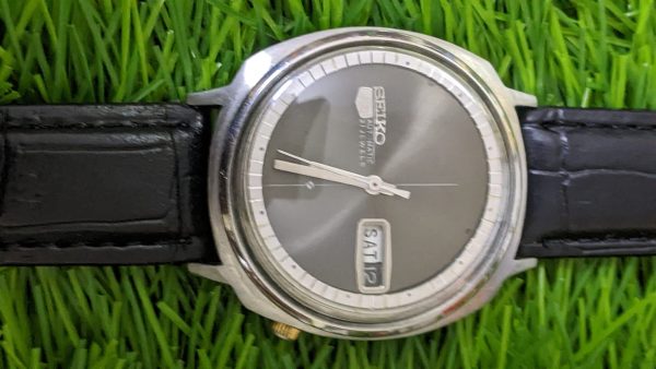 Vintage Seiko 5 6119 Japan made watch for men's