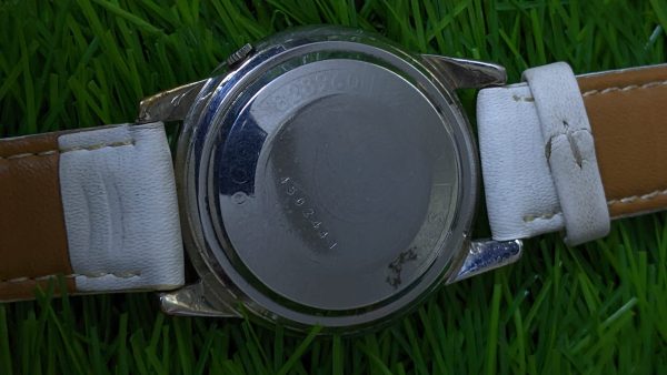 Seiko sportsmatic calendar 820 diashock waterproof 17 jewels wrist watch for men