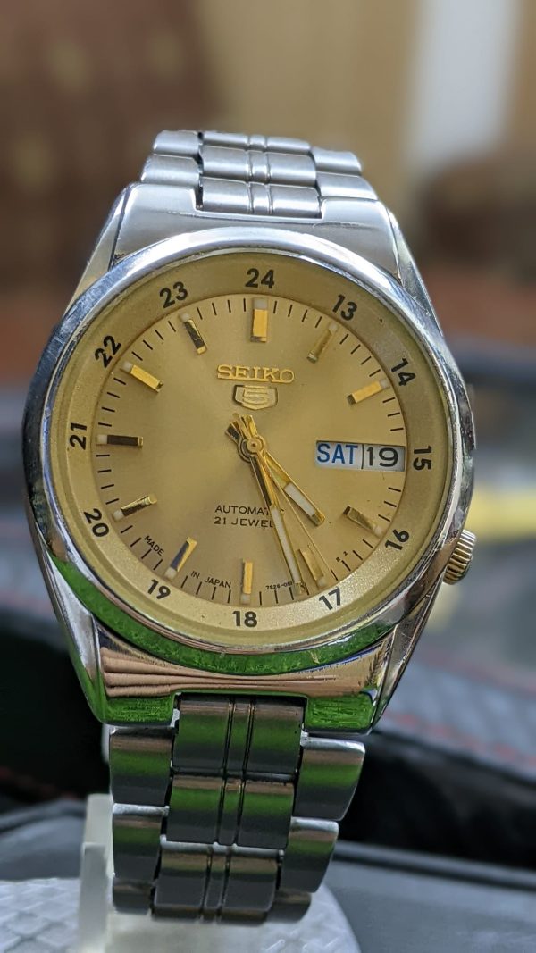 Beautiful Seiko 5 automatic 21 jewels 7S26 Japan made watch for Men's