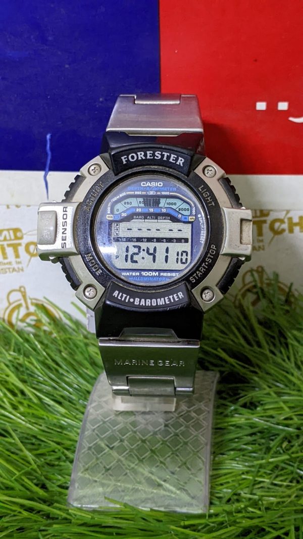 Casio Marine Gear Diver Watch MRT-200 Depth Barometer Altimeter Water Resistant