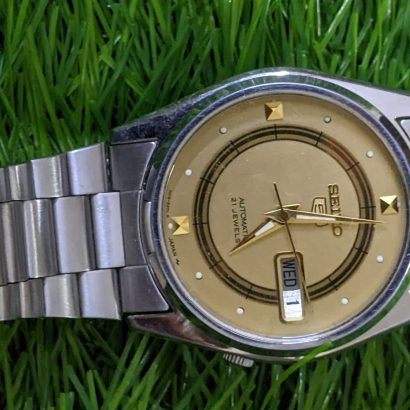 Beautiful Seiko 5 automatic 21 jewels 7019 Japan made watch for Men's