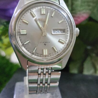 Beautiful Seiko 5 6309 gray Dial Japan made Automatic watch for Men