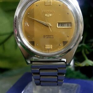 Beautiful and Vintage Seiko 5 - 7009 Golden colour Dial Japan made Automatic watch for Men -