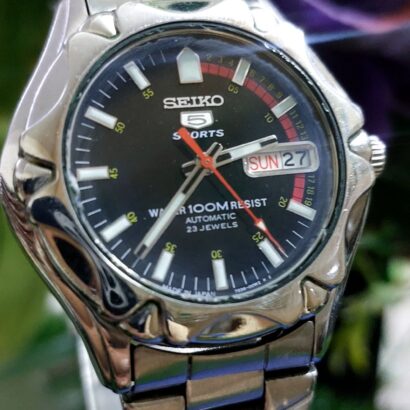 Beautiful Seiko 5 - 7S36 Black colour Racer Dial Japan made Automatic watch for Men -