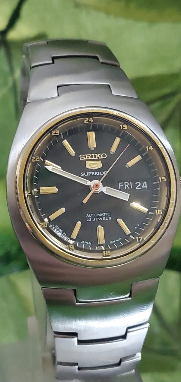 Vintage SEIKO 5 SUPERIOR 7S36-00N0 Automatic 23 Jewels 10 Bar Water resistant Sapphire crystal Japan made