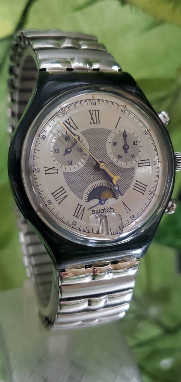 Vintage Swatch 1990 Quartz movement 6103 chronograph moon phase Date silver Dial