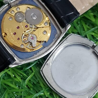 Rare and vintage Solvil ET Titus 17-jewel swiss made ETA 3 Pieces watch for Men's