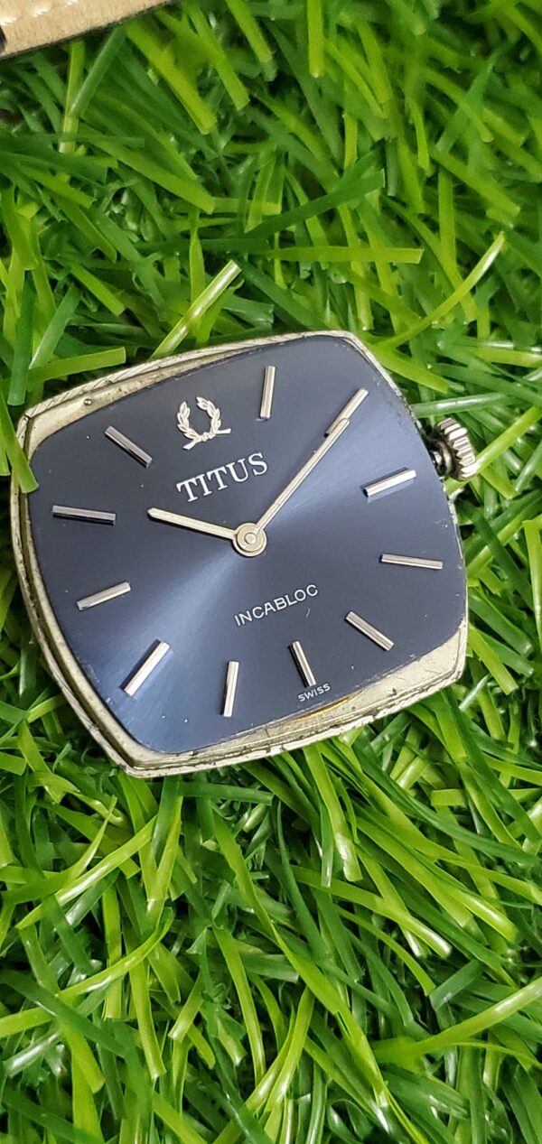 Rare and vintage Solvil ET Titus 17-jewel swiss made ETA 3 Pieces watch for Men's