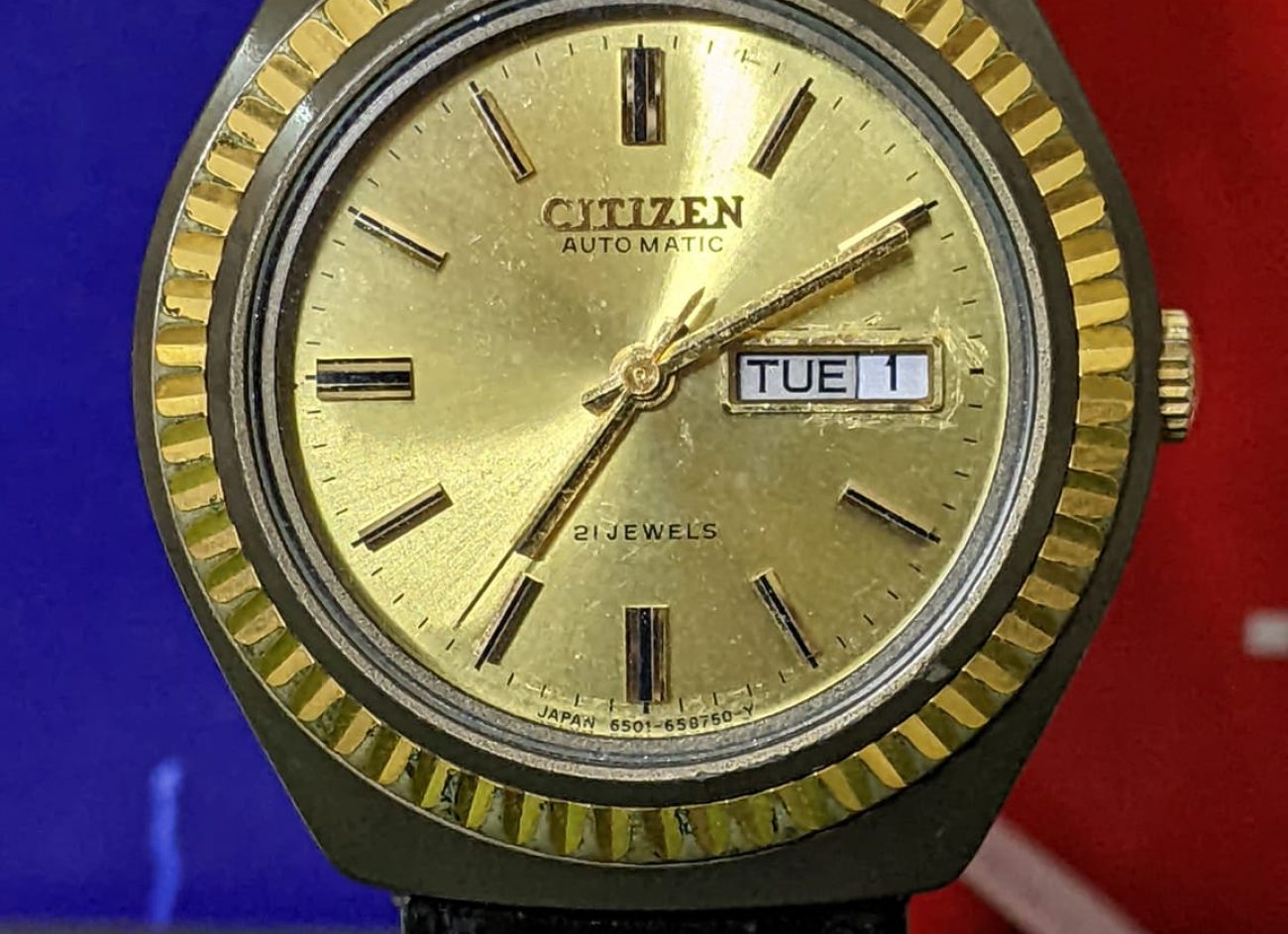 Citizen automatic golden watch 21 jewels Japan made For Men
