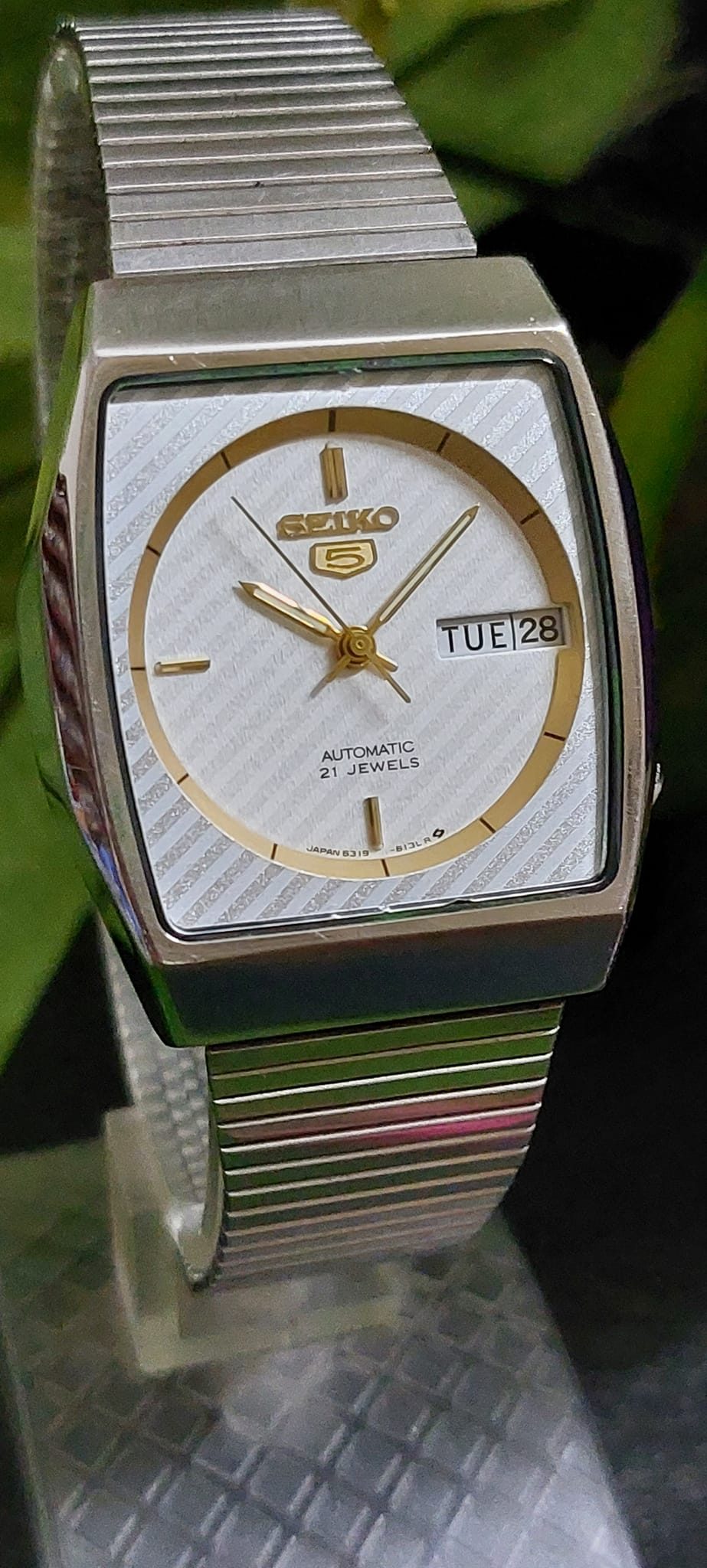 Rare and Vintage Seiko 6319 white dial Japan made Automatic watch for Men