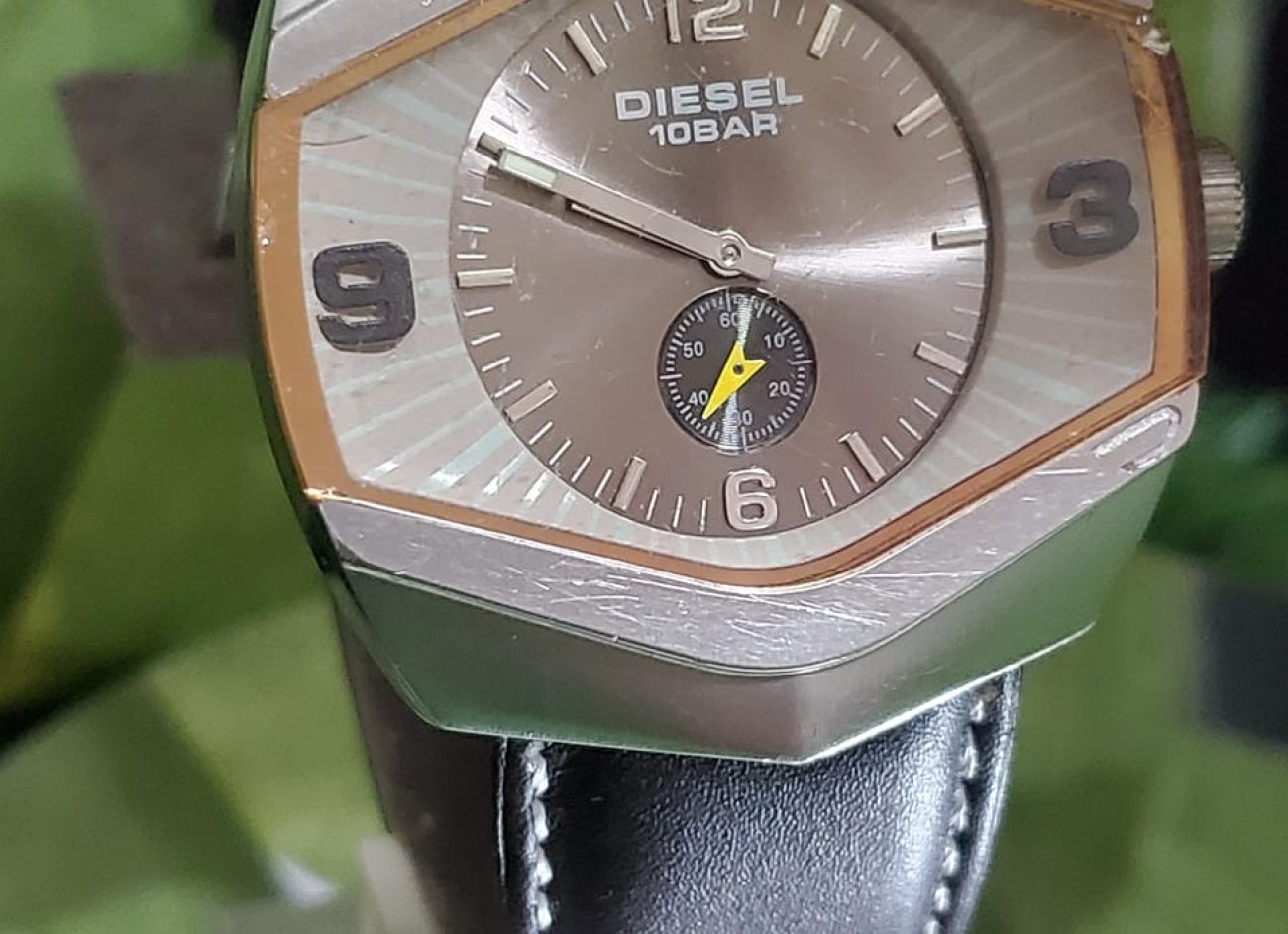 Diesel DZ-4073 "Only The Brave" Quartz Vintage Rare Men's Watch with Ronda 1064