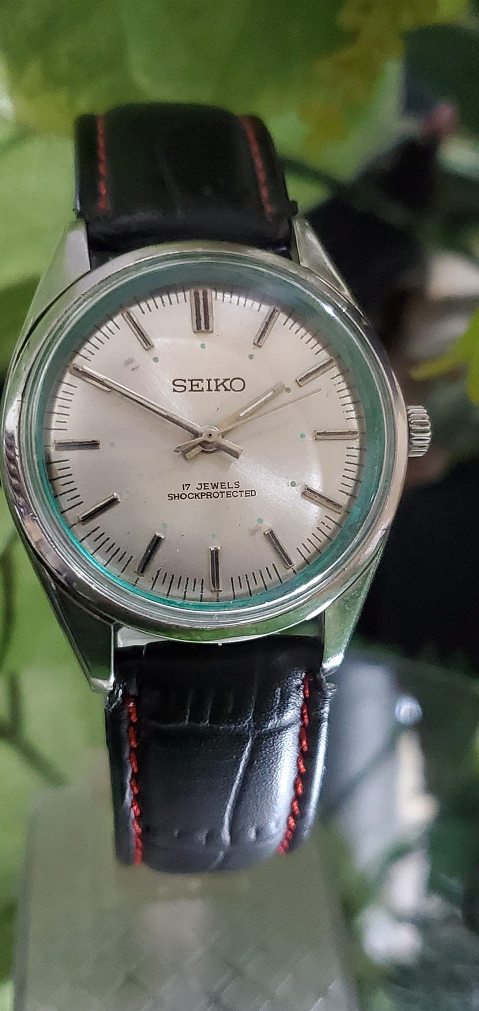Vintage and Rare Seiko Shockprotacted Japan made Handwind Watch for Men's